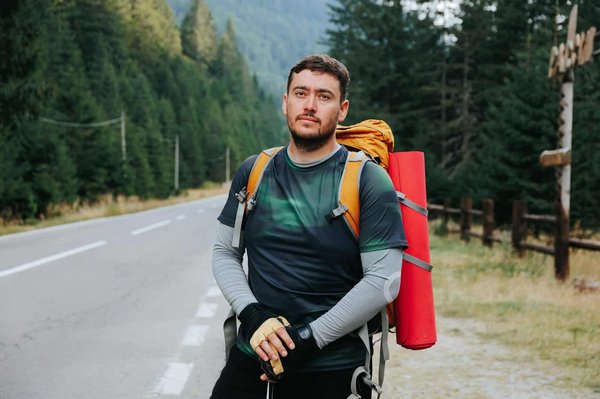 Comment organiser une expédition de ski de fond dans les montagnes de Haute-Savoie, France : équipements et conseils pratiques ?